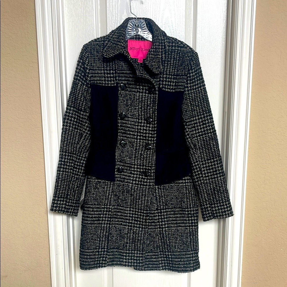 Betsey Johnson size 4 tweed jacket